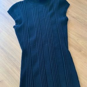 Take this turtle neck top home 😊